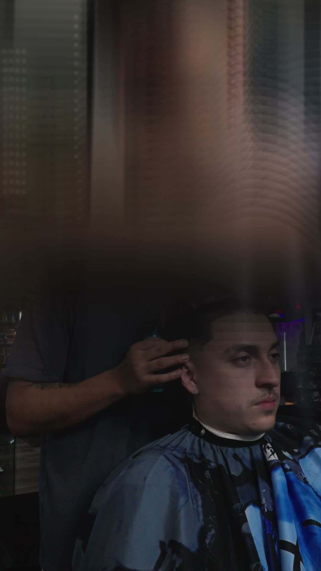 Edwin the Barber — video
